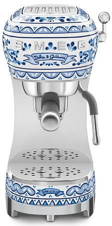 Smeg ECF02DGBEU